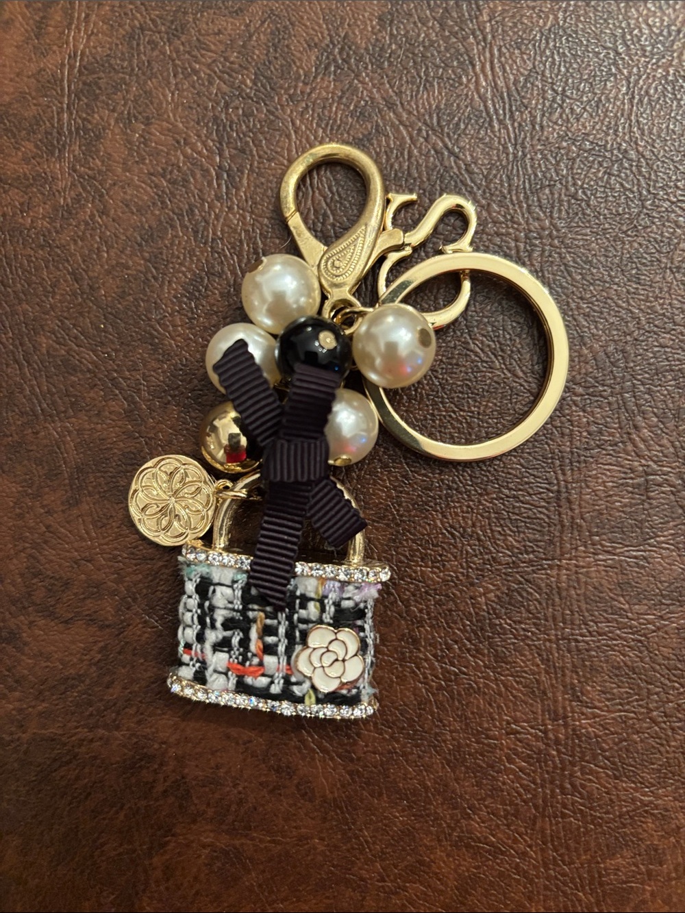 Gold-Tone Tweed Mini-Bag Keychain with Pearls (Black Accent)